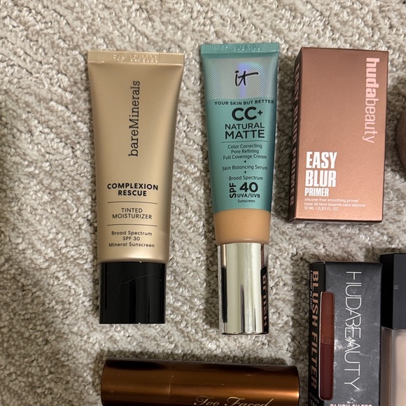 Makeup deal 💥 - Picture 8 of 14